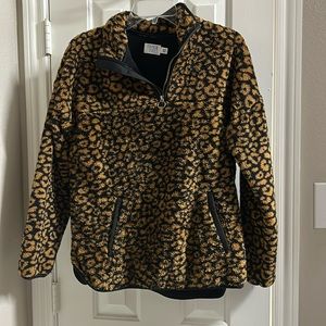Pullover , cheetah print , small, pockets